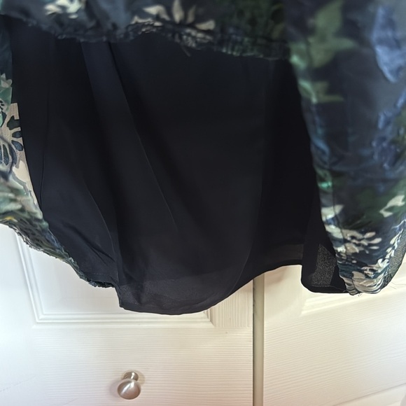 LOFT Sheer Winter Garden Flounce Dress size S - Picture 4 of 12